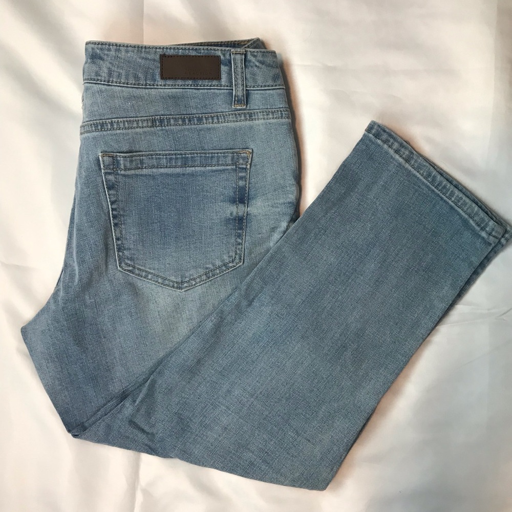Kenneth Cole Reaction Capri Jean